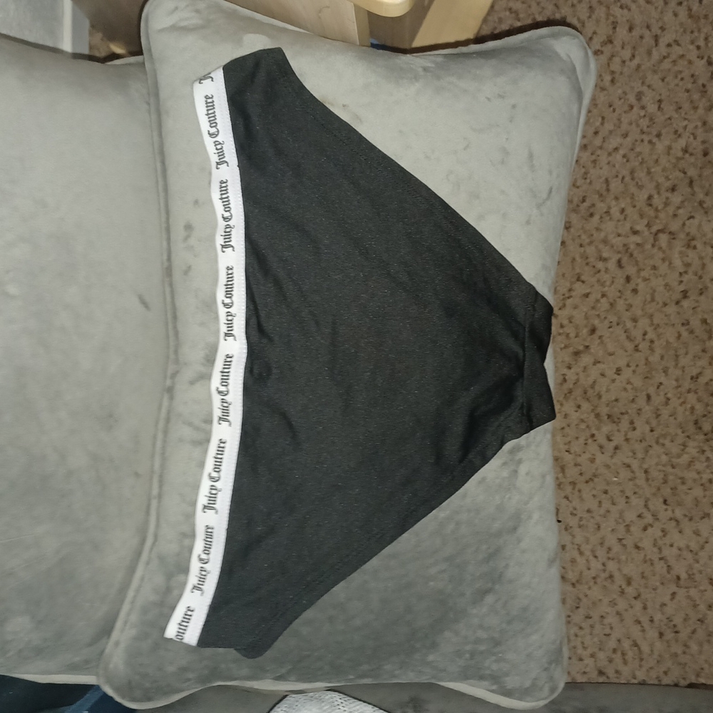 Panties - Picture 2 of 4